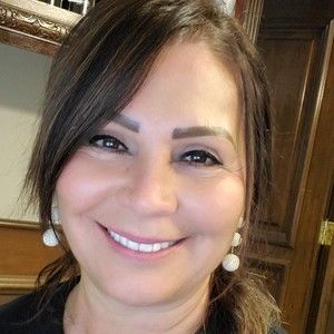 Meet your Posher, Sylvia